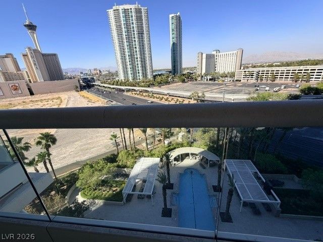 2777 Paradise 807, Las Vegas, NV 89109