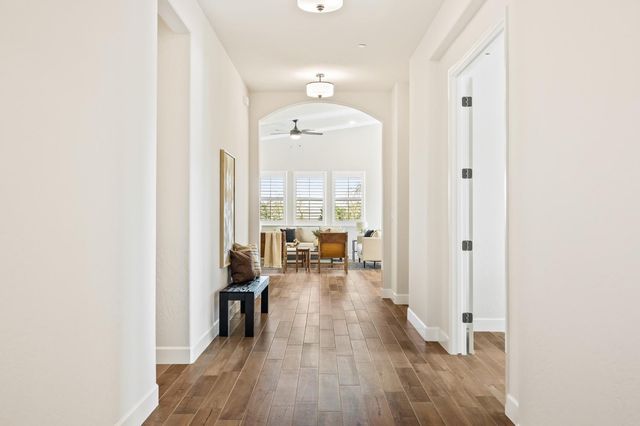 19678 Ventana Hills Drive, Clovis, CA 93619