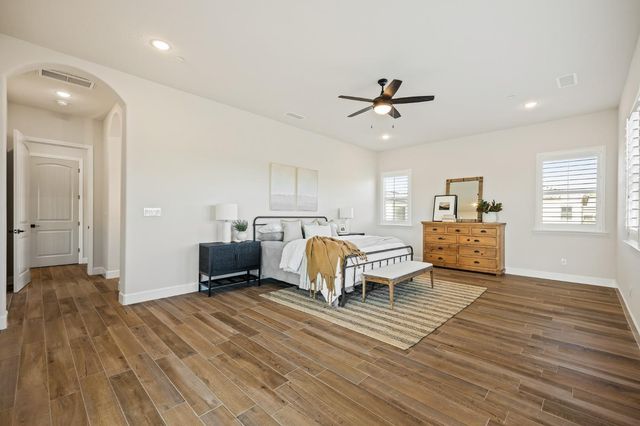 19678 Ventana Hills Drive, Clovis, CA 93619