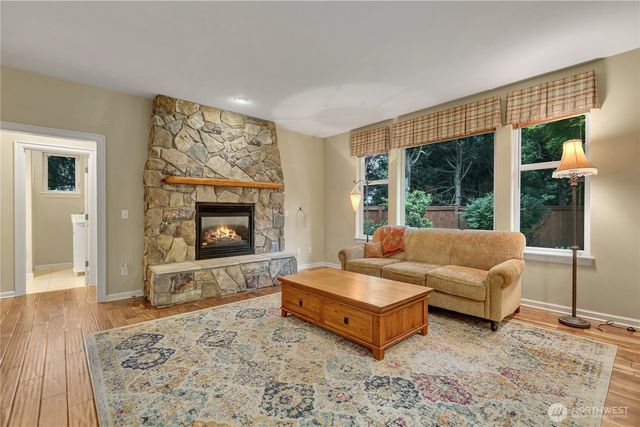 5530 Elizabeth Avenue SE, Auburn, WA 98092