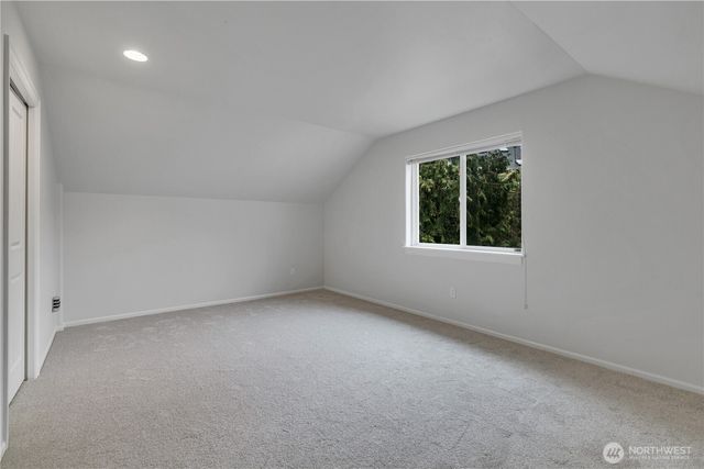 5530 Elizabeth Avenue SE, Auburn, WA 98092