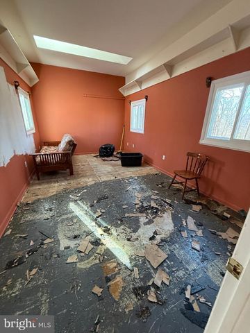 13528 JOHN CLINE RD, Smithsburg, MD 21783