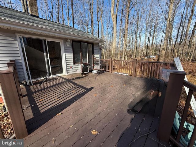 13528 JOHN CLINE RD, Smithsburg, MD 21783