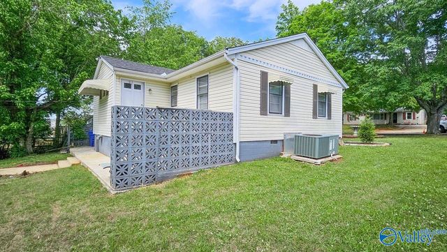 304 Hoffman Street, Athens, AL 35611