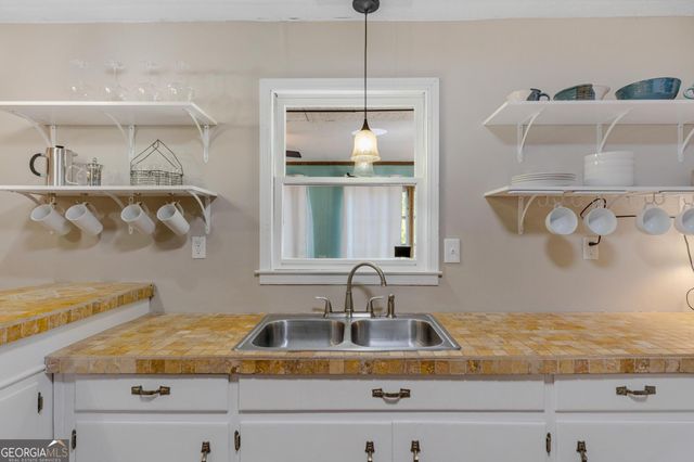 136 Yancey Road, Jackson, GA 30233