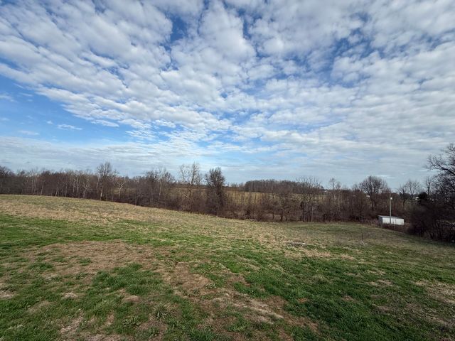 402 Allen Road, Waynesburg, KY 40489