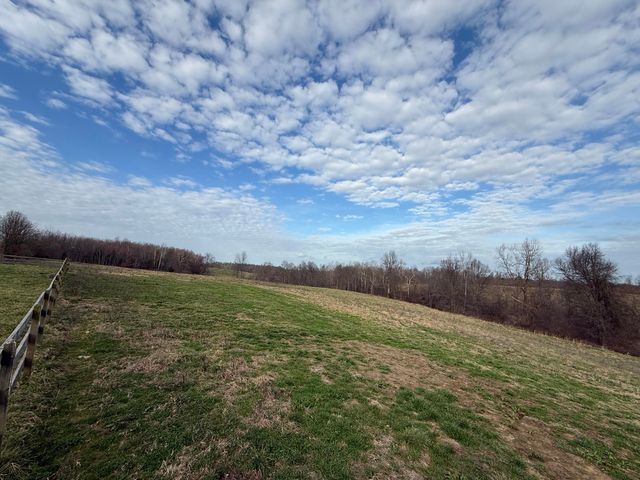 402 Allen Road, Waynesburg, KY 40489