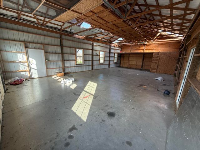 402 Allen Road, Waynesburg, KY 40489