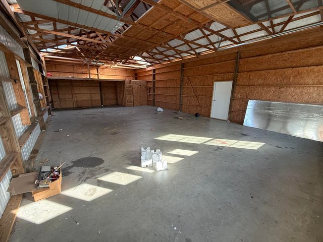 402 Allen Road, Waynesburg, KY 40489