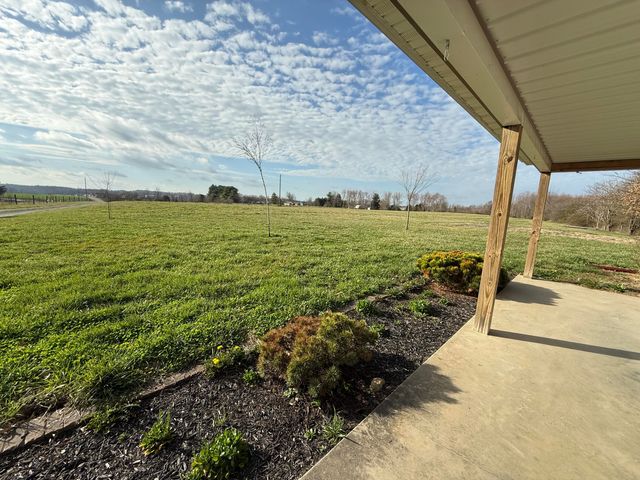 402 Allen Road, Waynesburg, KY 40489