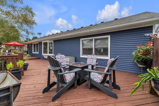 61600 Tayberry Circle, South Lyon, MI 48178