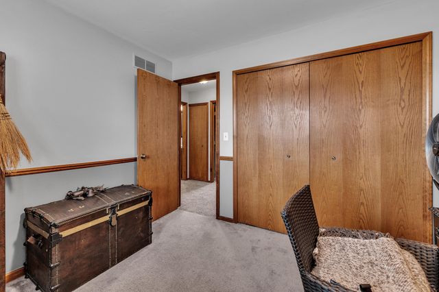 61600 Tayberry Circle, South Lyon, MI 48178