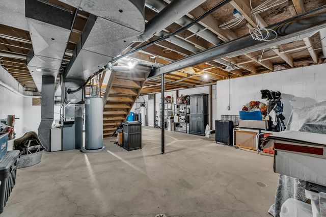 61600 Tayberry Circle, South Lyon, MI 48178