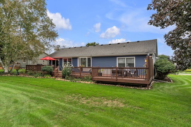 61600 Tayberry Circle, South Lyon, MI 48178