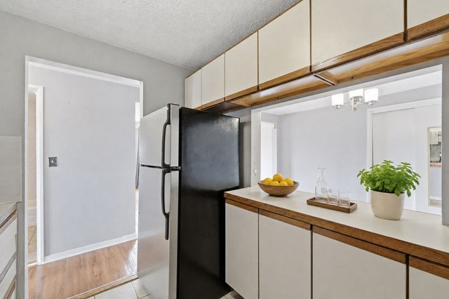 26 Waverly St 405, Boston, MA 02135