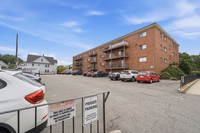 26 Waverly St 405, Boston, MA 02135