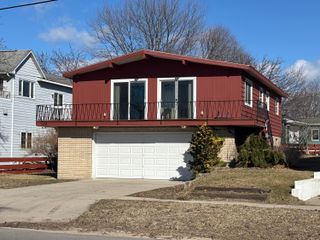 1438 Beach Street, Muskegon City, MI 49441