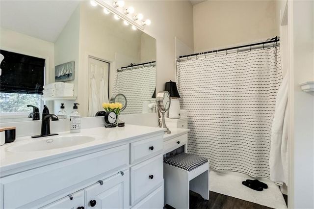 21481 W 119th Terrace, Olathe, KS 66061