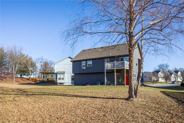 21481 W 119th Terrace, Olathe, KS 66061