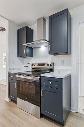 1522 HANSON AVENUE, Lakeland, FL 33803