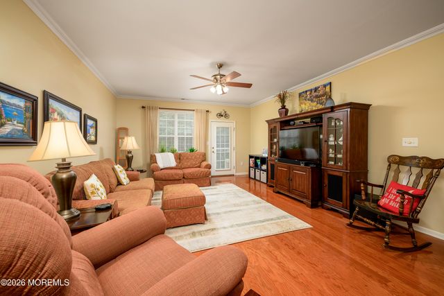75 Huntington Drive, Jackson, NJ 08527