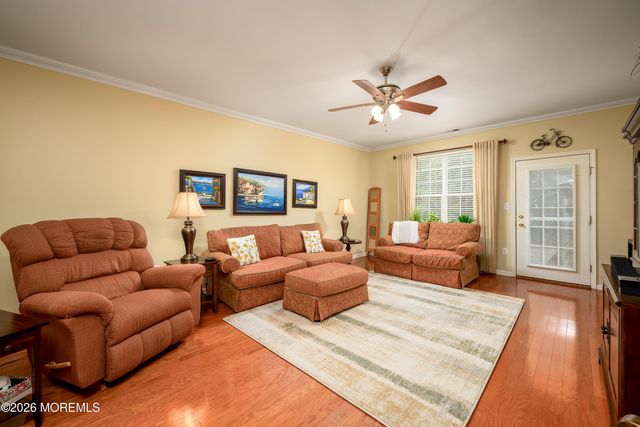 75 Huntington Drive, Jackson, NJ 08527