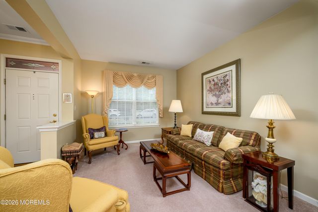 75 Huntington Drive, Jackson, NJ 08527