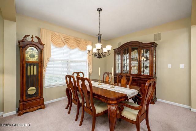75 Huntington Drive, Jackson, NJ 08527