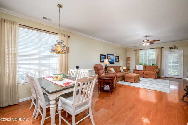 75 Huntington Drive, Jackson, NJ 08527