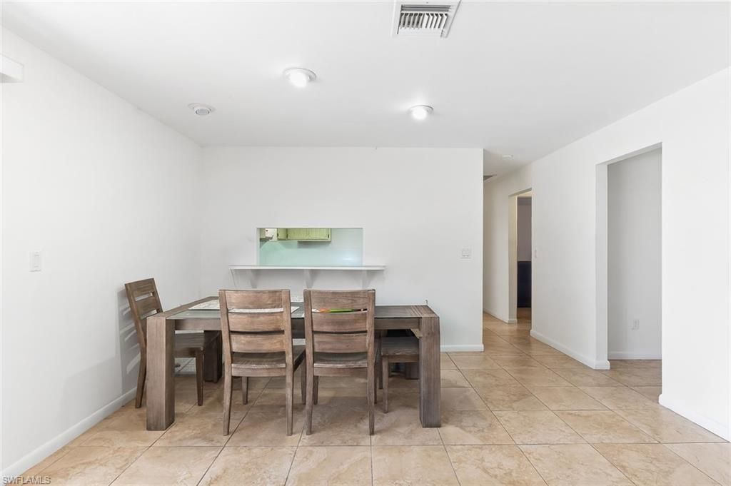 Image 13 of property listing at 513 24th AVE 1-4, Cape Coral, FL 33990