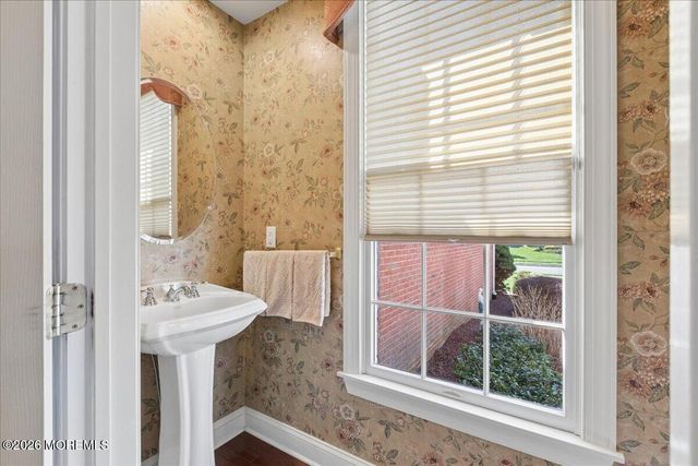 33 Great Bridge Road, Freehold, NJ 07728