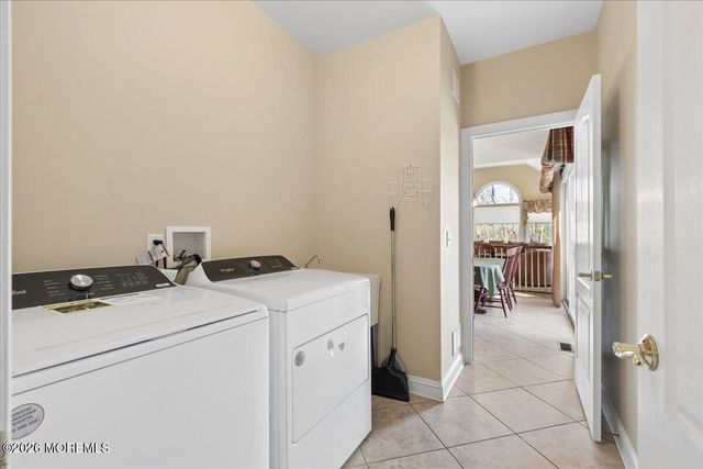 33 Great Bridge Road, Freehold, NJ 07728