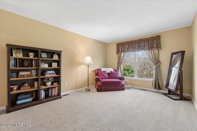 33 Great Bridge Road, Freehold, NJ 07728
