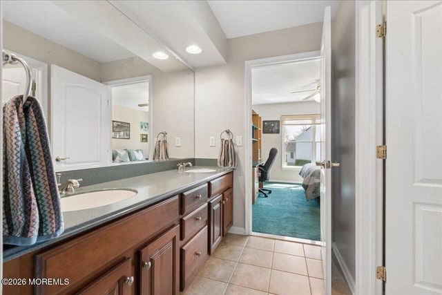 33 Great Bridge Road, Freehold, NJ 07728