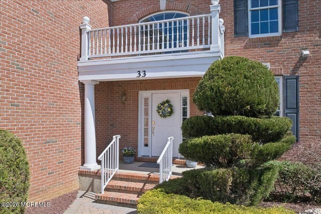 33 Great Bridge Road, Freehold, NJ 07728