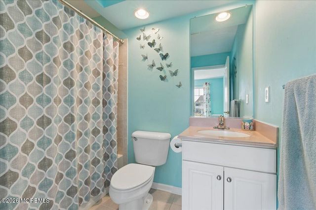33 Great Bridge Road, Freehold, NJ 07728