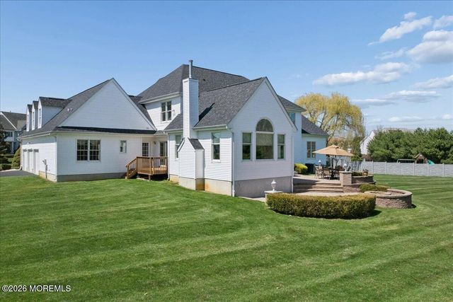 33 Great Bridge Road, Freehold, NJ 07728