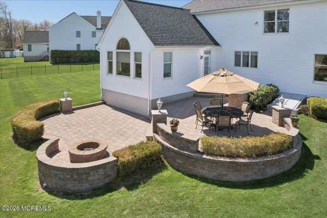 33 Great Bridge Road, Freehold, NJ 07728