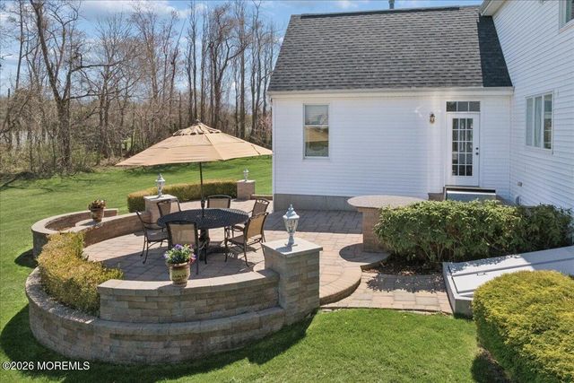 33 Great Bridge Road, Freehold, NJ 07728