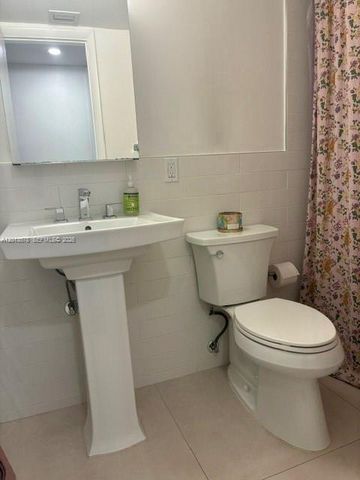 517 Menendez Avenue -, Coral Gables, FL 33146