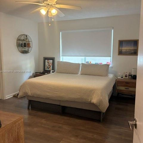 517 Menendez Avenue -, Coral Gables, FL 33146