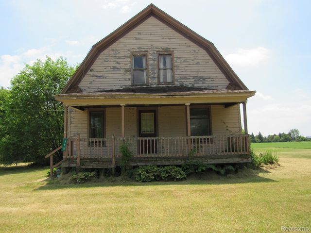 695 W Cass Avenue Road, Portsmouth Charter Township, MI 48708