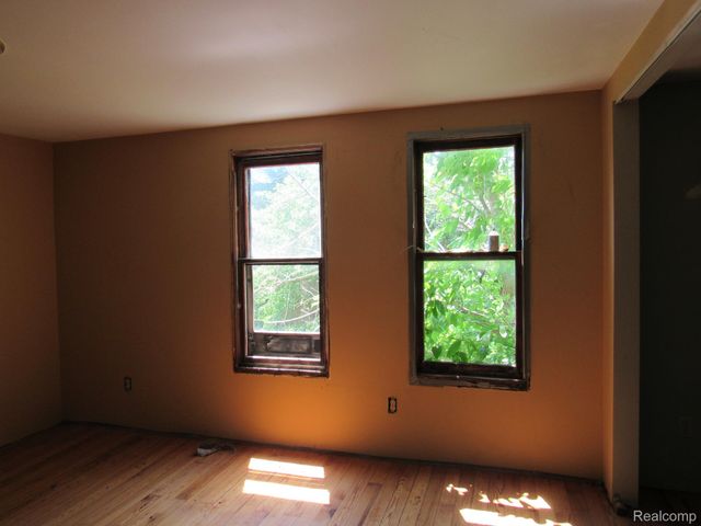 695 W Cass Avenue Road, Portsmouth Charter Township, MI 48708