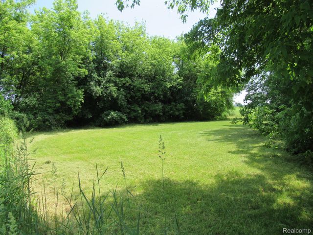 695 W Cass Avenue Road, Portsmouth Charter Township, MI 48708