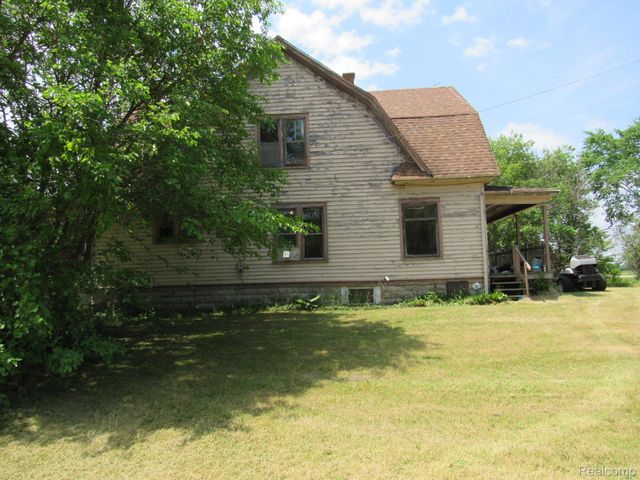 695 W Cass Avenue Road, Portsmouth Charter Township, MI 48708