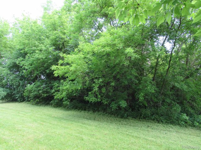 695 W Cass Avenue Road, Portsmouth Charter Township, MI 48708