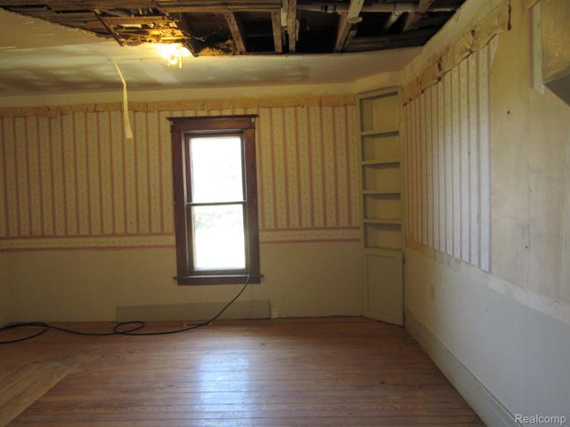 695 W Cass Avenue Road, Portsmouth Charter Township, MI 48708