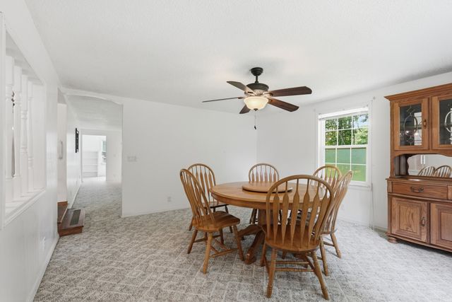 1031 Laurelwood Dr, Jamestown, TN 38556
