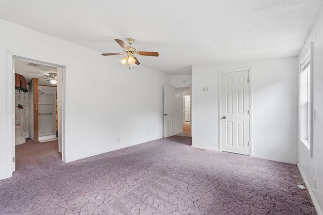 1031 Laurelwood Dr, Jamestown, TN 38556