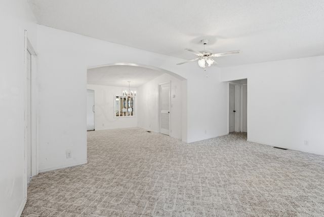 1031 Laurelwood Dr, Jamestown, TN 38556